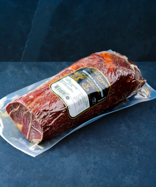 Rökt nötkött med vitlök, producerad av Eldsberga Chark